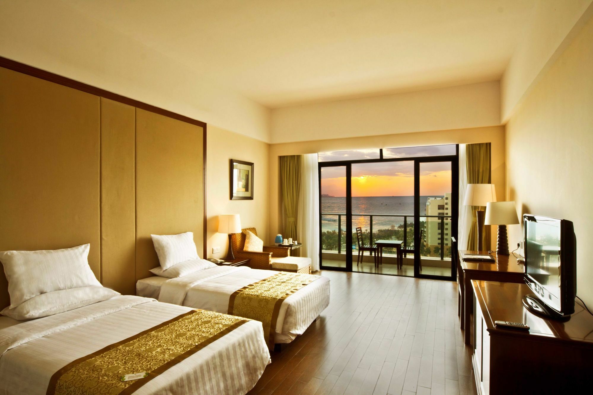 Sisuo Seaview Hotel Sanya Extérieur photo