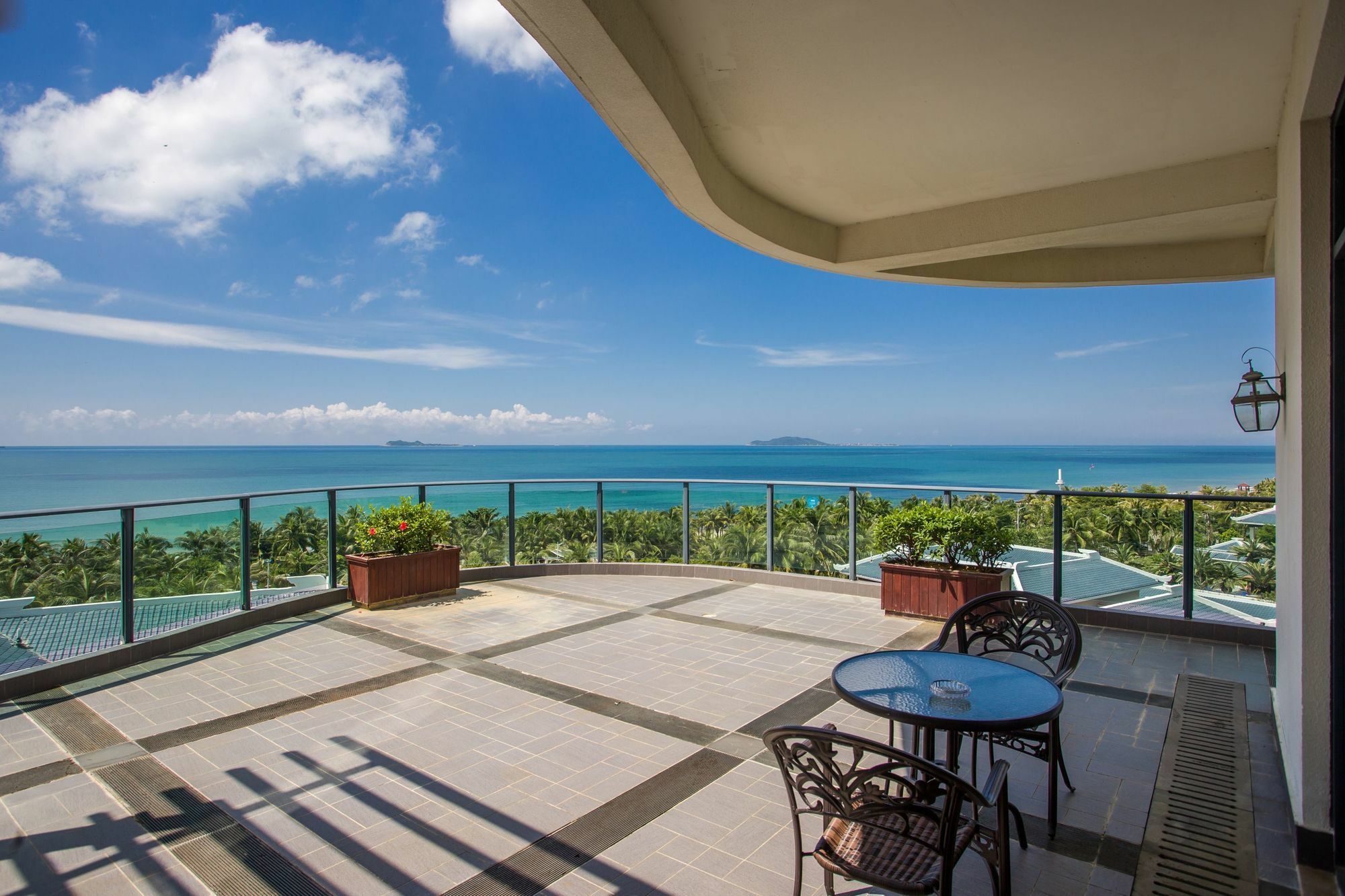 Sisuo Seaview Hotel Sanya Extérieur photo