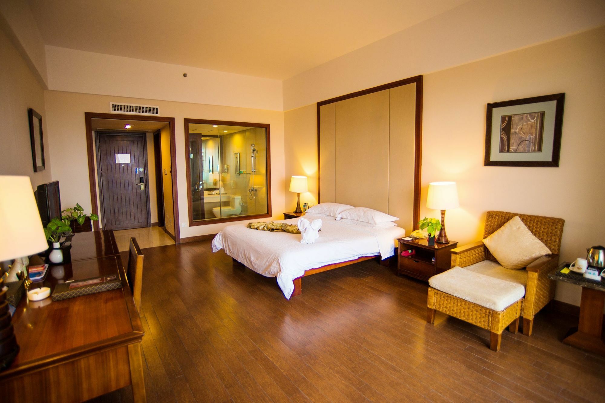 Sisuo Seaview Hotel Sanya Extérieur photo